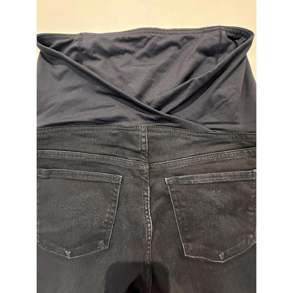 Isabel Maternity Black Crossover Panel Denim Black Shorts Size 8 NWT [COPY] - Picture 6 of 8